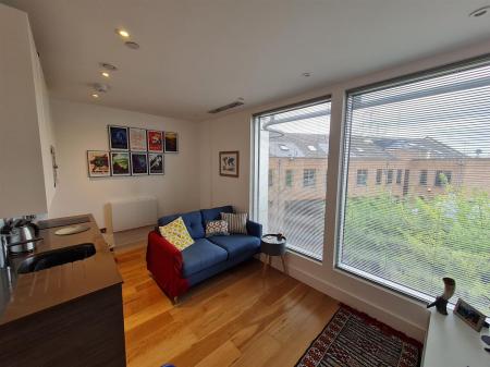 Open Plan Kitchen/Lounge