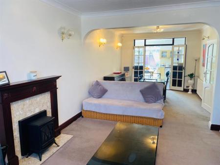 Through Lounge