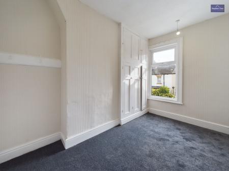 Bedroom 2 (b)
