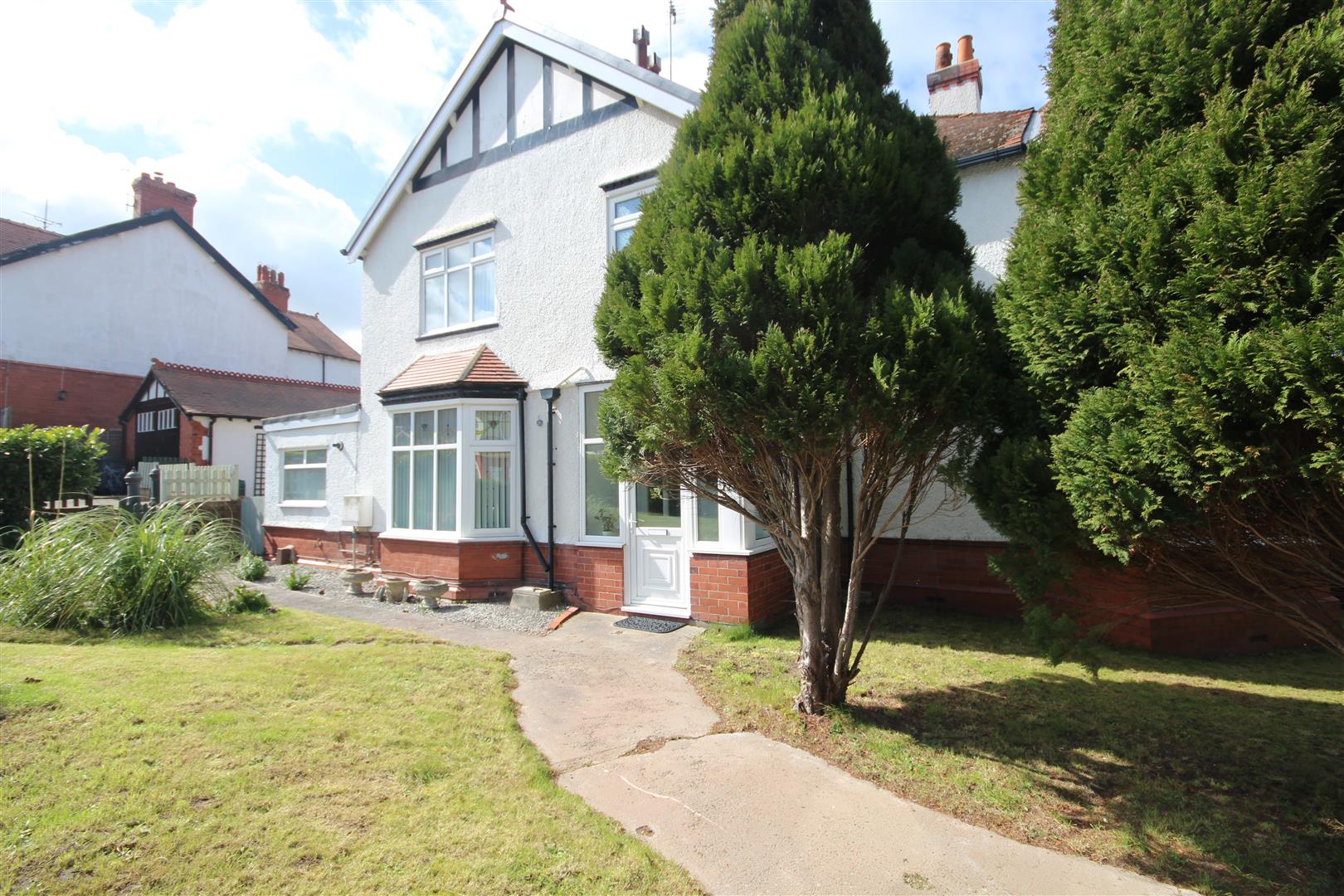 3 bedroom SemiDetached House for sale in Old Colwyn