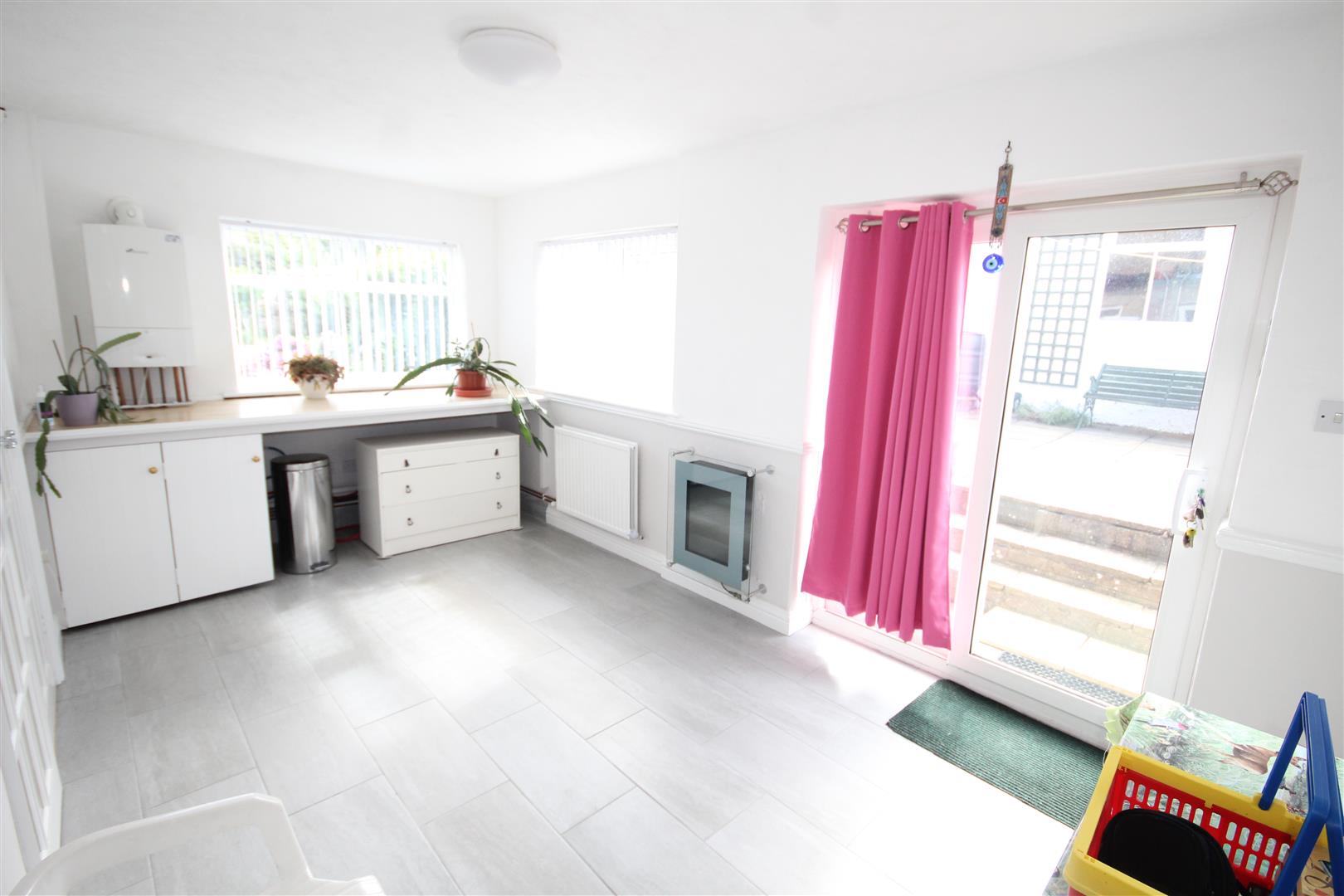 3 bedroom SemiDetached House for sale in Old Colwyn