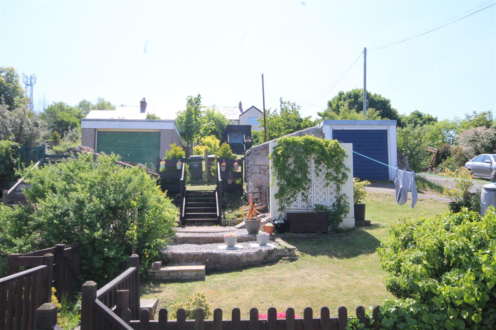 2 bedroom Cottage for sale in Llysfaen