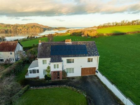 Min y Maes 9bc74908-b2fb-4f5a-84a8-06ed984b9209.jp