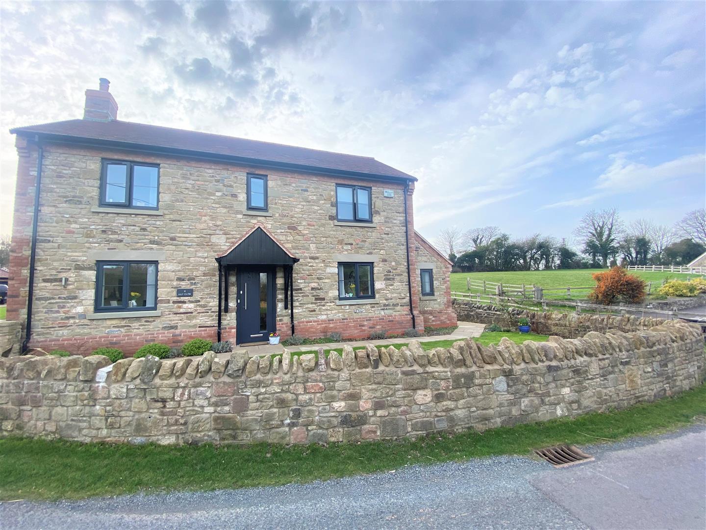 3 bedroom Detached House for sale in Coleford