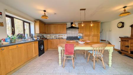 Kitchen 3