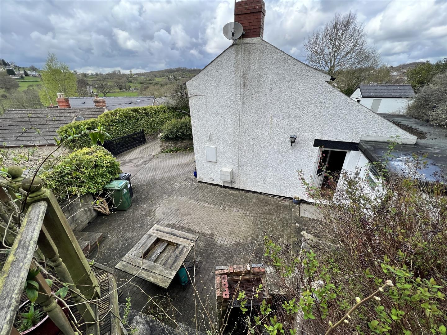 2 bedroom Cottage for sale in Drybrook