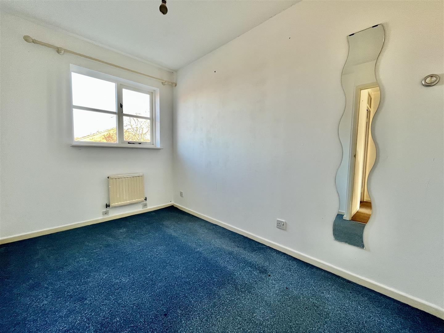 2 bedroom Terraced House for sale in Newnham