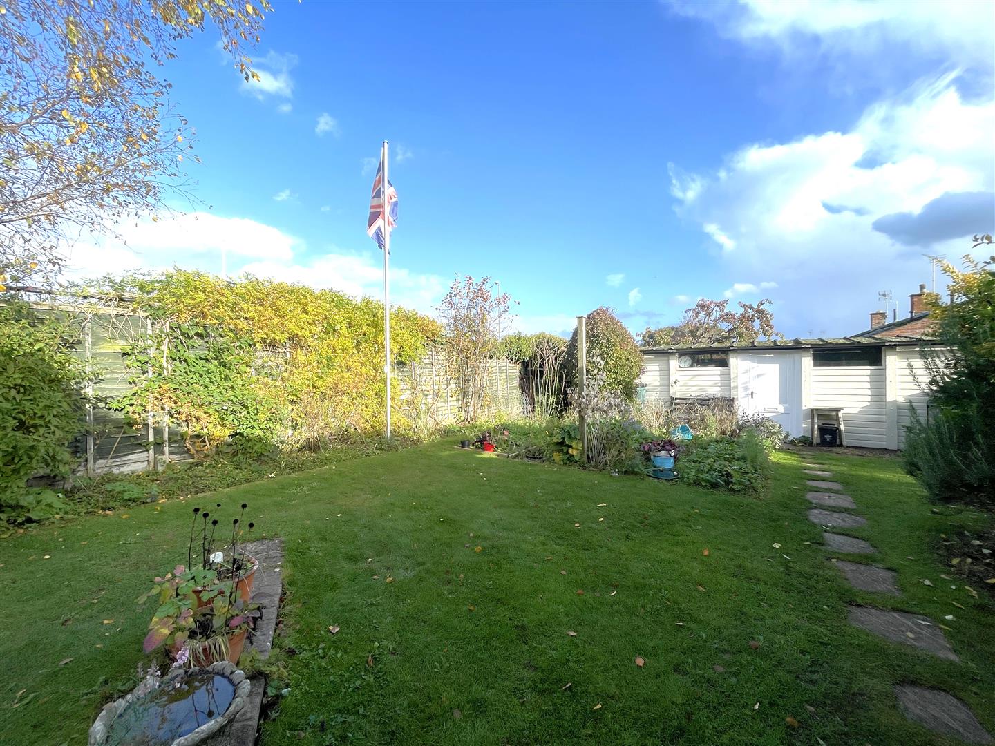 2 bedroom SemiDetached Bungalow for sale in Newent