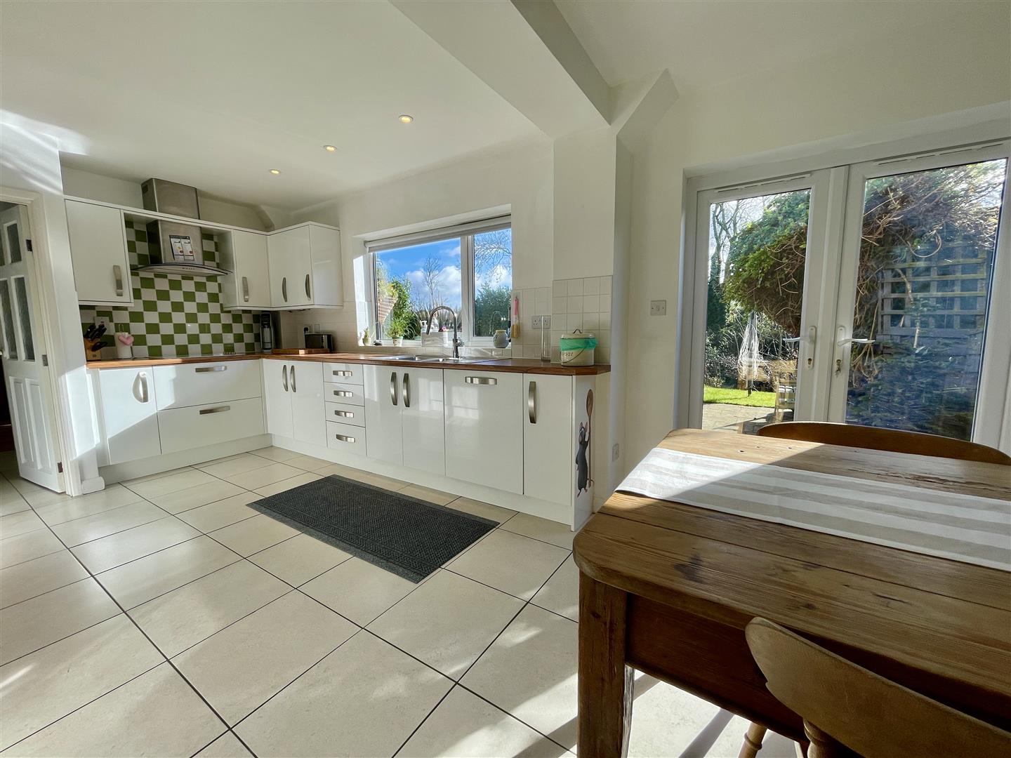 4 bedroom Detached House for sale in Hartpury