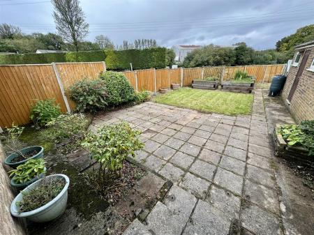 Rear Garden (1/2)