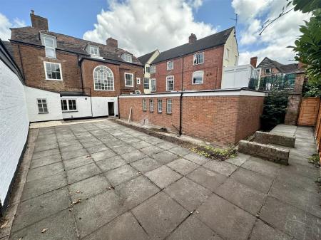 Communal Courtyard 5 of 5