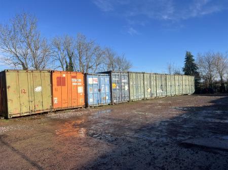 Shipping Container 40' X 8'