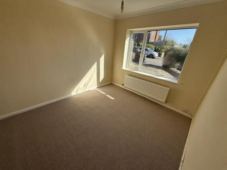 Dining Room 1 of 3