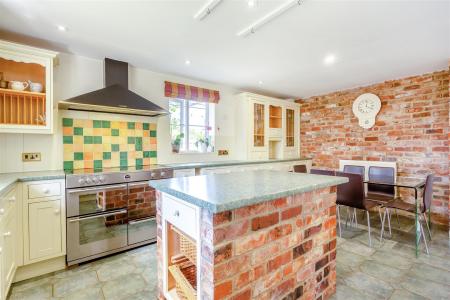 Kitchen Dining Area