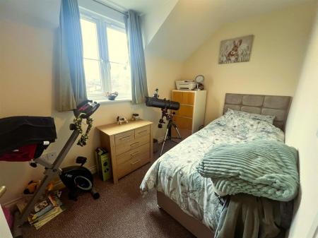 7 Lining Wood BEDROOM TWO