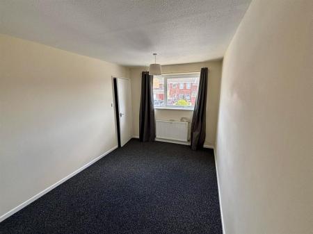 Bedroom 1 (1/2)