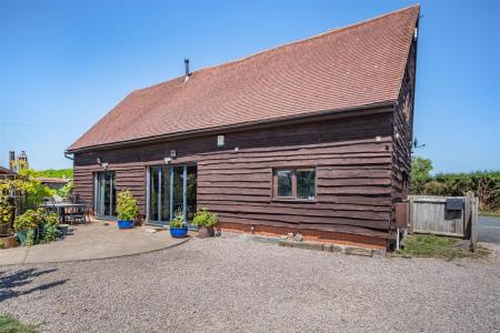 8652764-exterior07.jpg