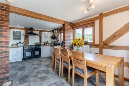 8652764-interior14.jpg