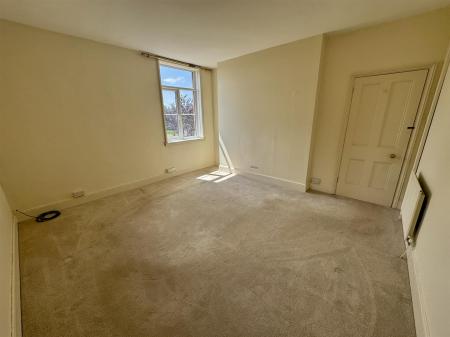 Bedroom 3 (2/2)