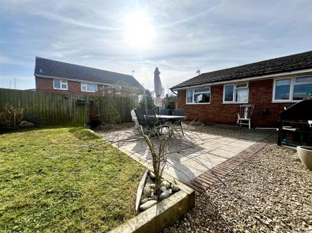 Rear Garden (3/3)