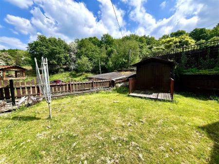 Garden (3/3)