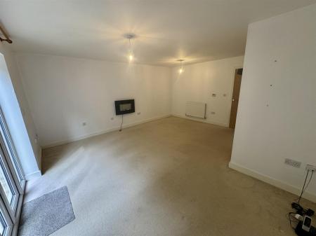 Living room 2 of 2