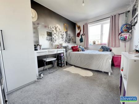 image00011_blurred (7)