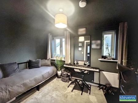 image00018_blurred (1)