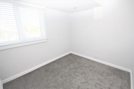 n bedroom 2.JPG