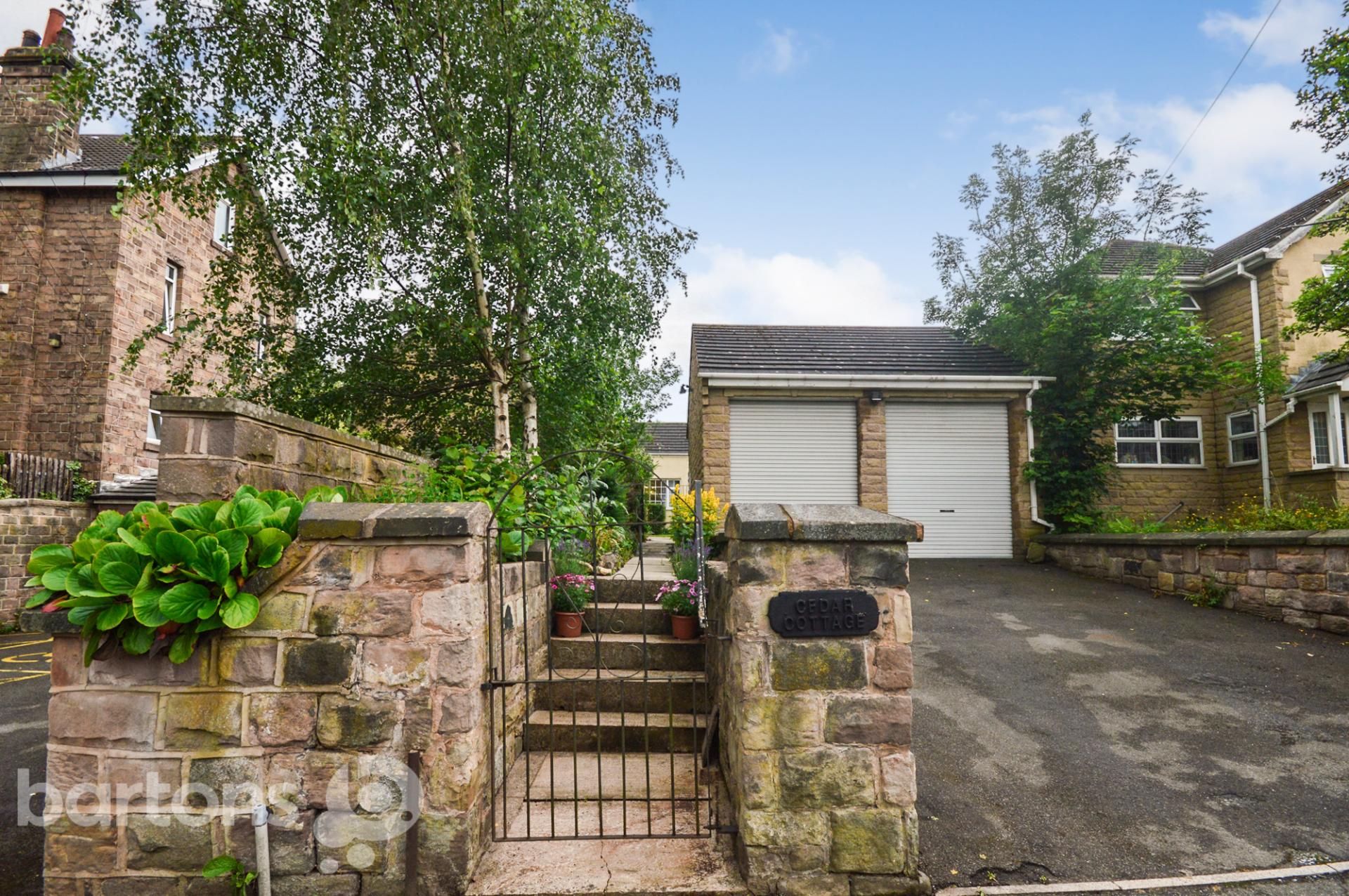 2 bedroom Bungalow for sale in Rotherham