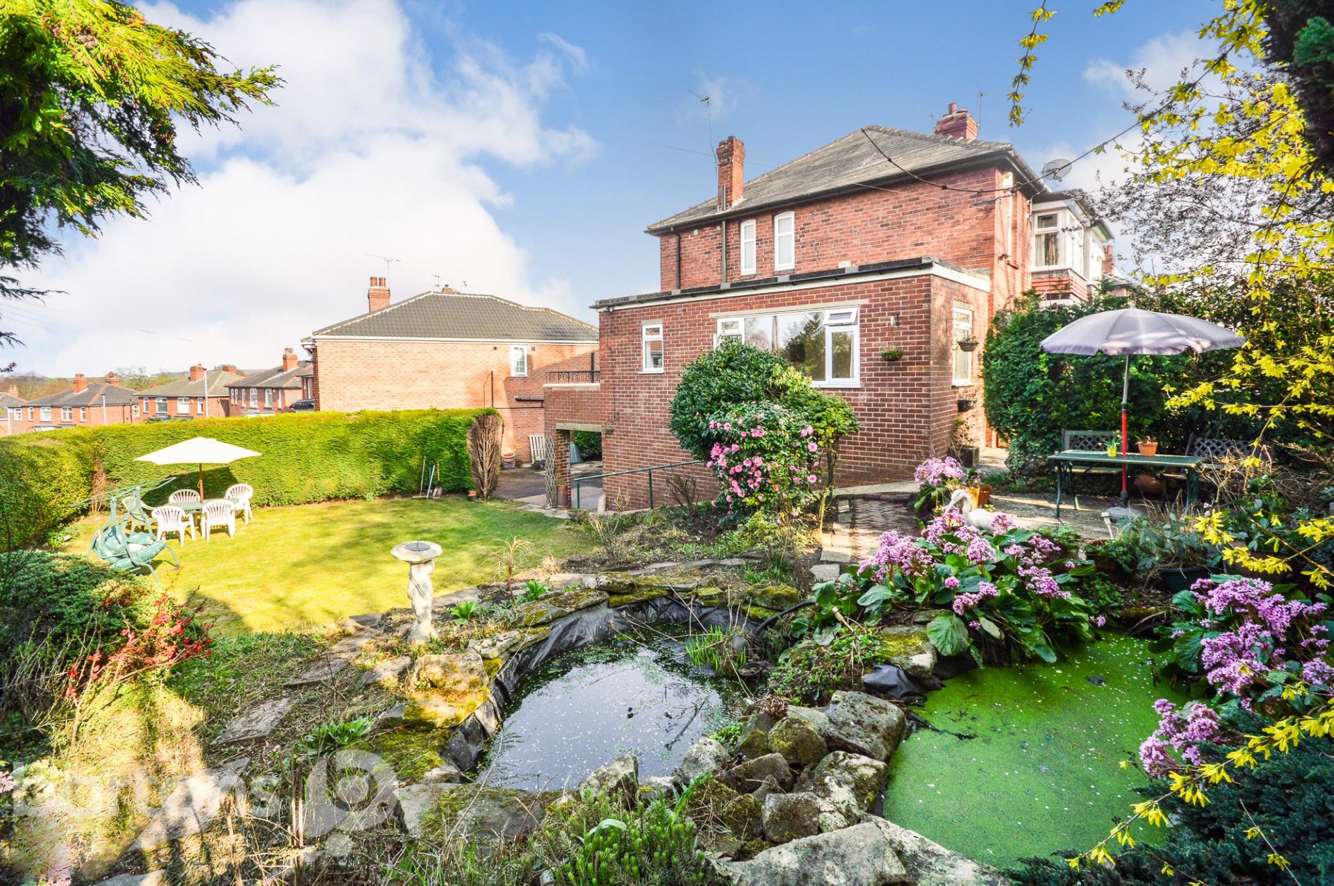 4 bedroom House for sale in Rotherham