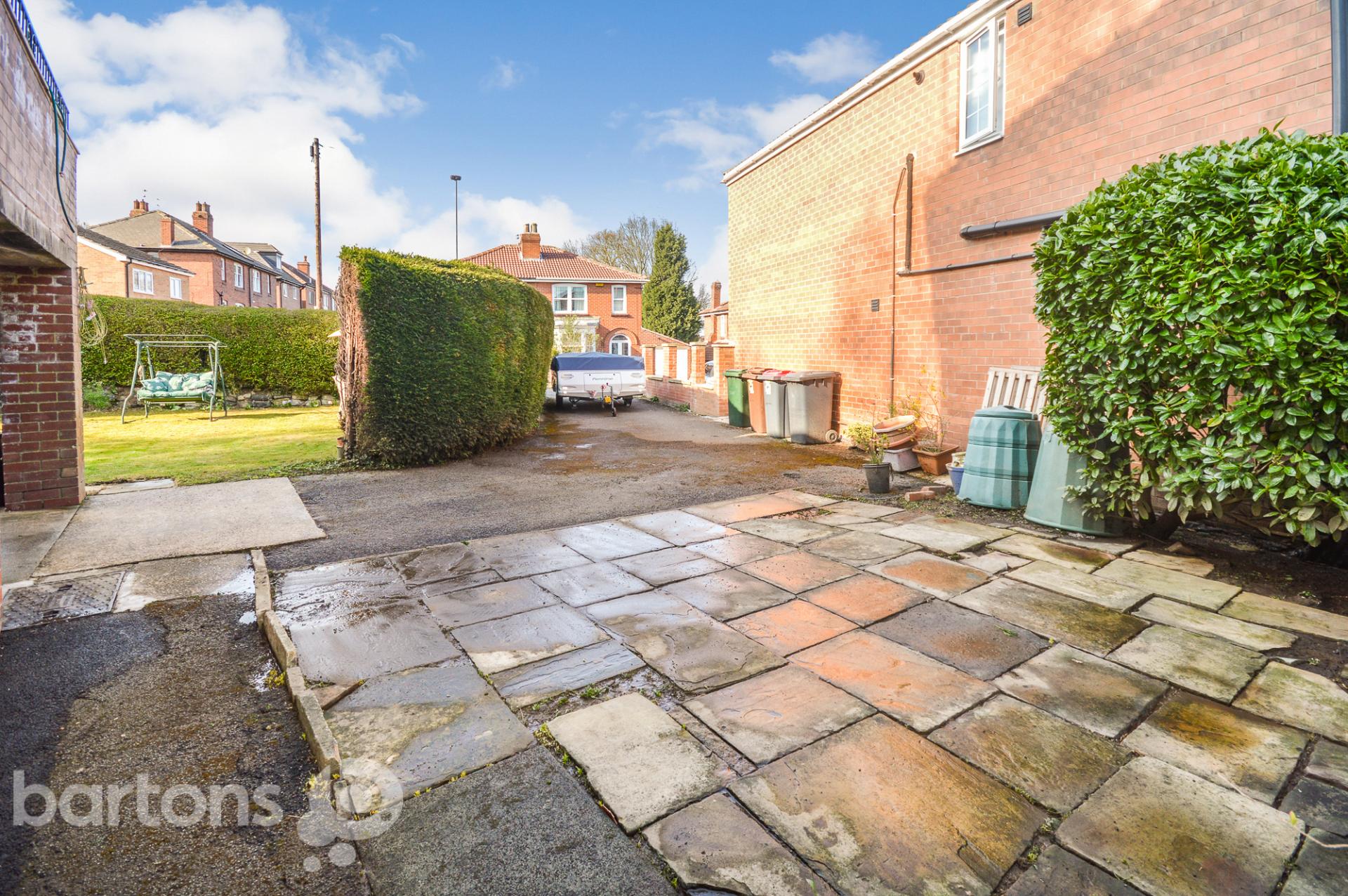 4 bedroom House for sale in Rotherham