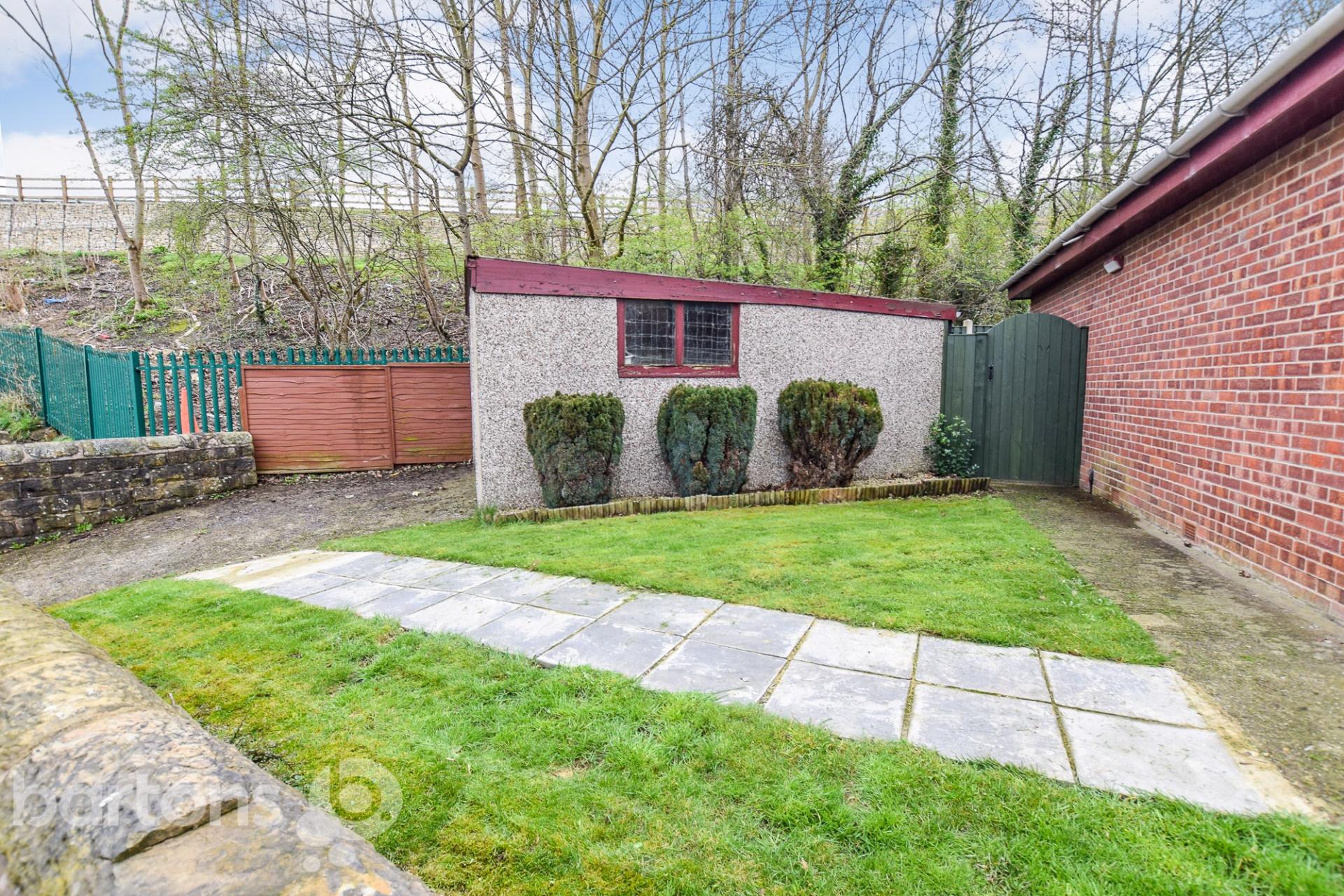 2 bedroom Bungalow for sale in Rotherham