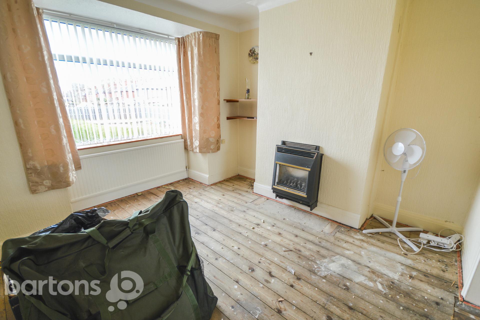 3 bedroom House for sale in Rotherham