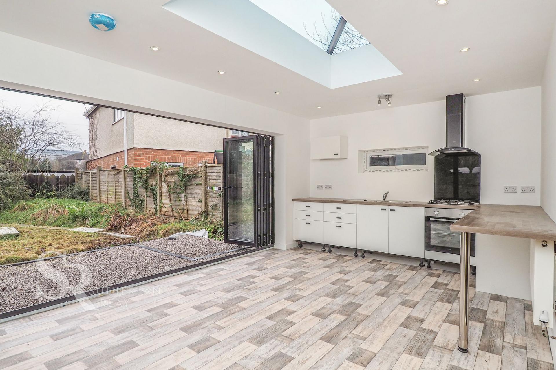 4 bedroom Detached House for rent in High Peak