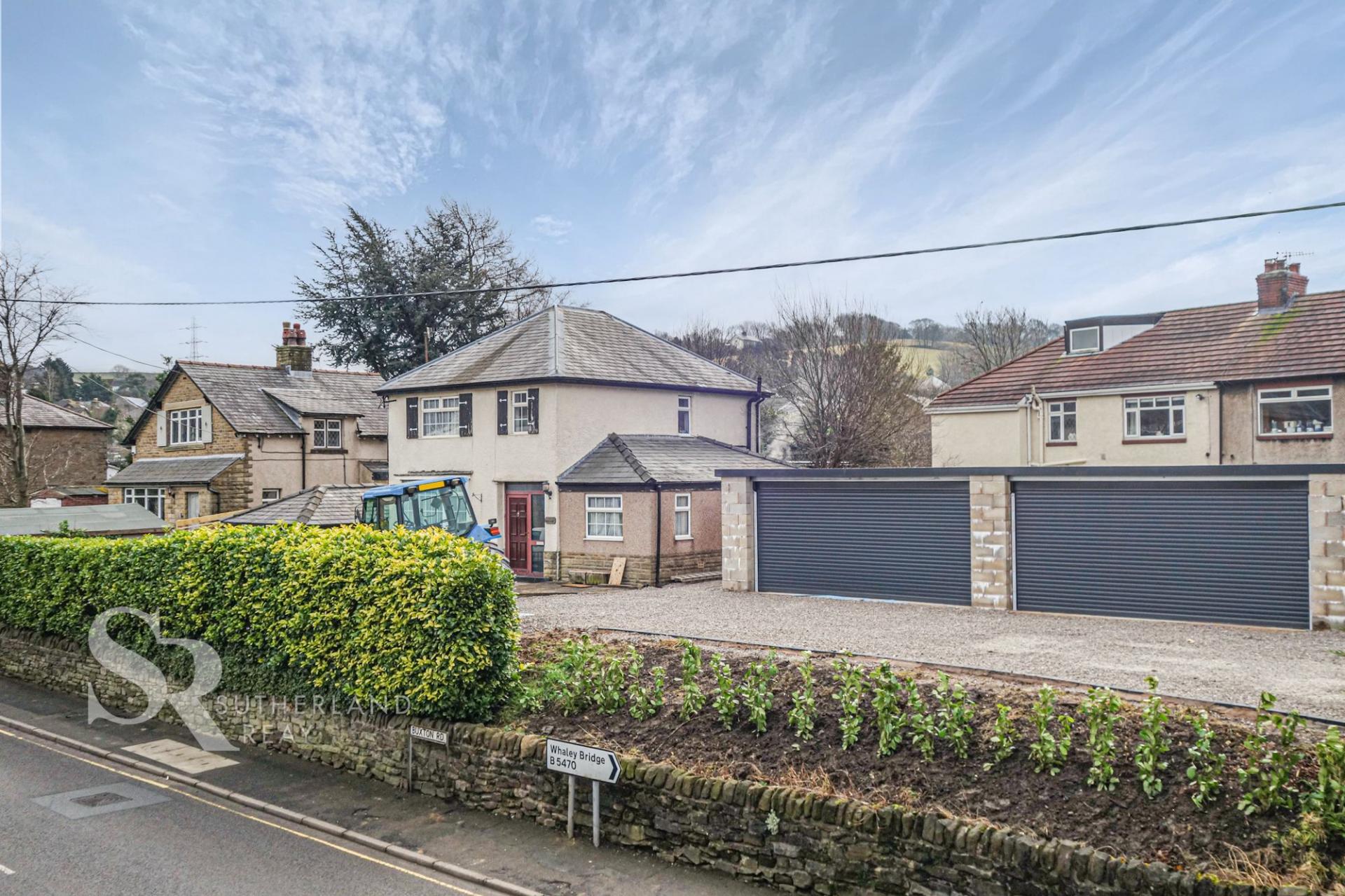 4 bedroom Detached House for rent in High Peak