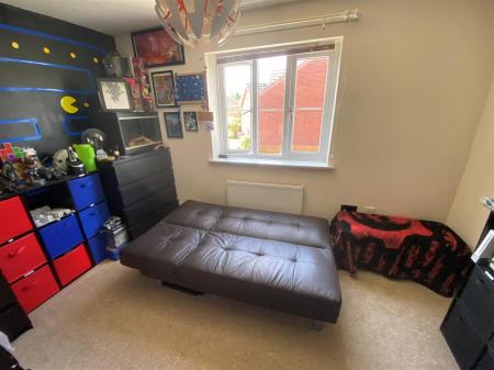 Bedroom 2.2.jpg
