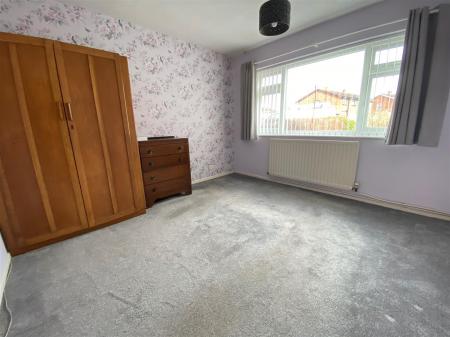 Bedroom 1.3.jpg