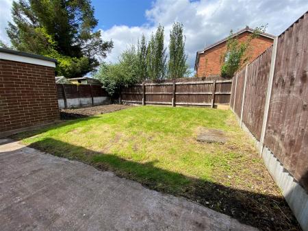 Rear garden 1.jpg