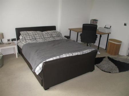 Bedroom.JPG