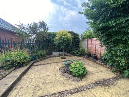 Garden 2.jpg