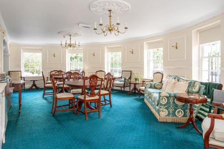 RESIDENTS DINING AREA