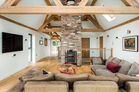 Sitting_Room_5.jpg