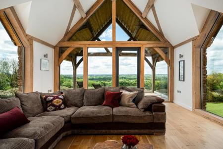 Sitting_Room_2.jpg