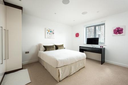 Bedroom4.jpg
