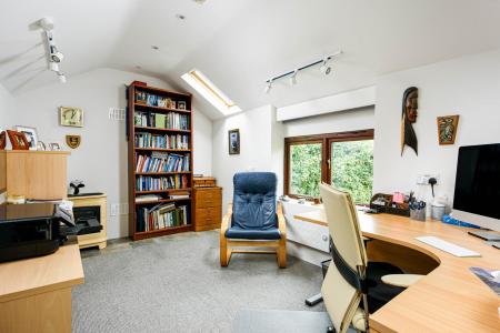 Garden_Office_2.jpg