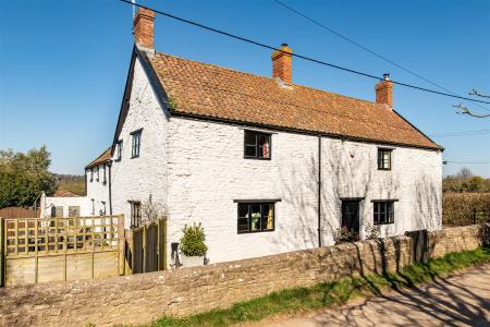 Externals_Outbuildings_and_Grounds_5.jpg