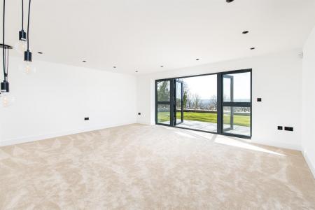 Bedroom1_1.jpg