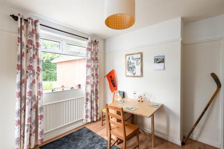Flat_Dining_Room.jpg