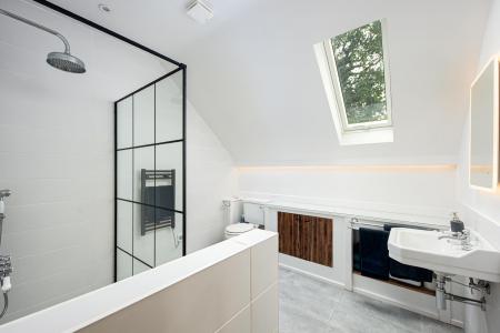 Bedroom1_Ensuite.jpg